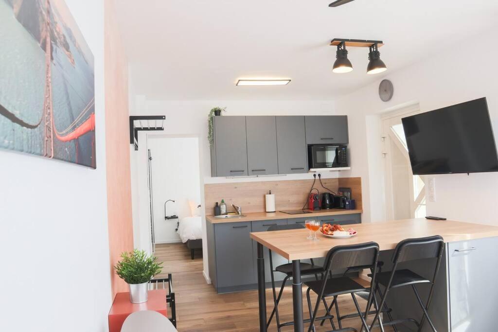 {Le Factory}, Proche Euroairport Appartement Saint-Louis  Buitenkant foto